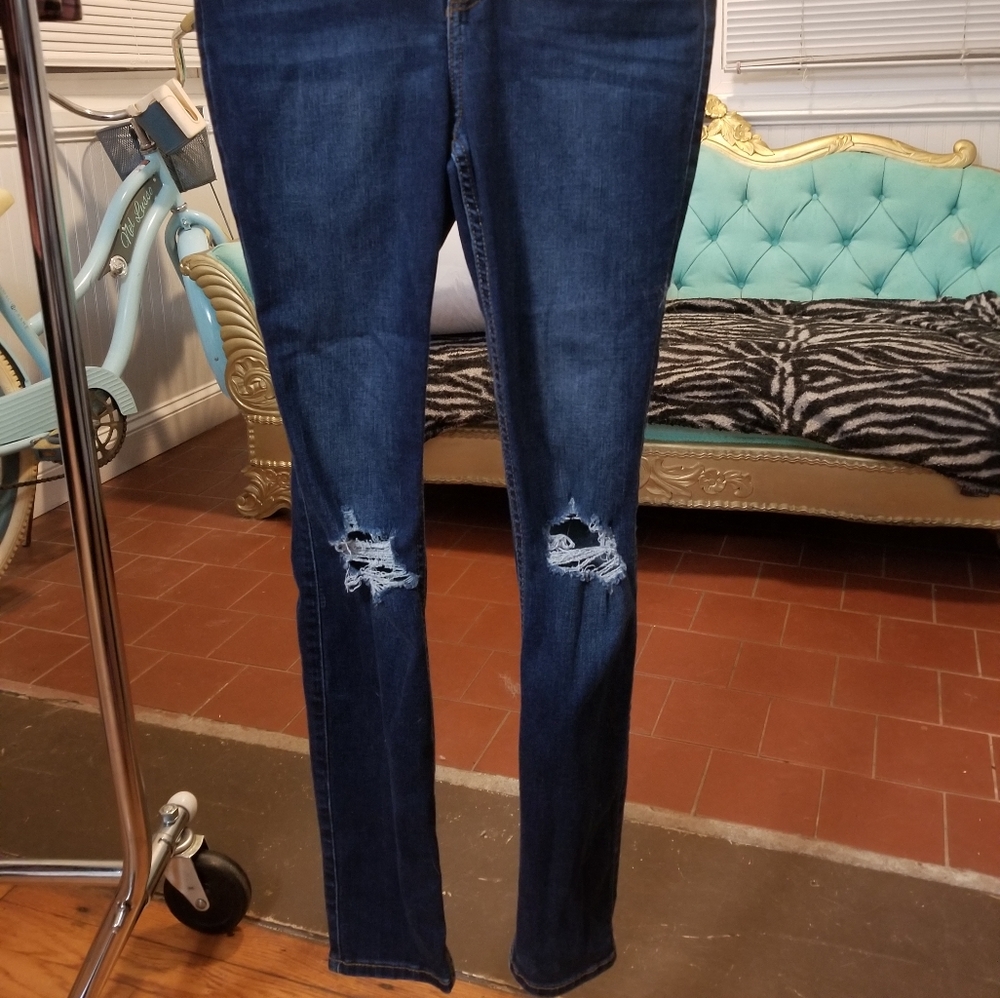 Hollister dark wash skinny jeans